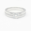 Four-claw Small Diamond Ring