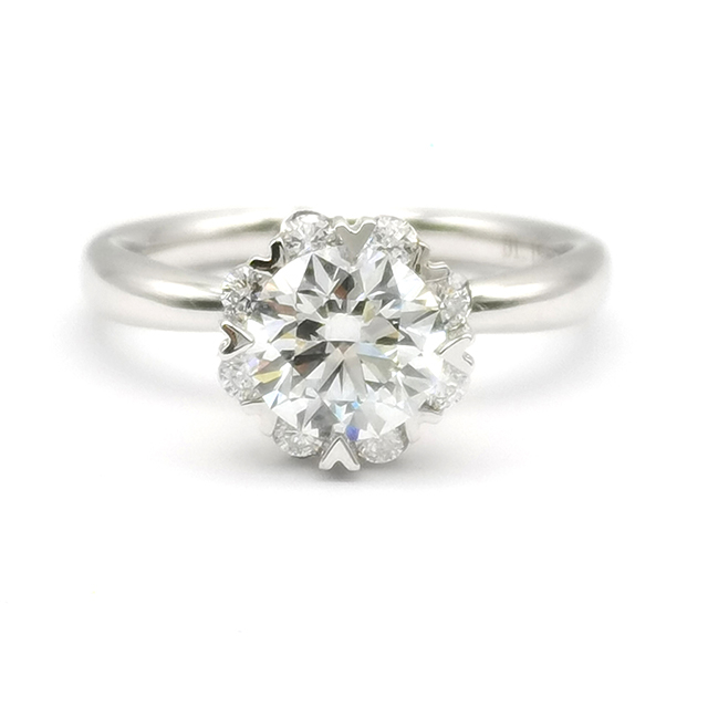 Six Claw Set Diamond Ring