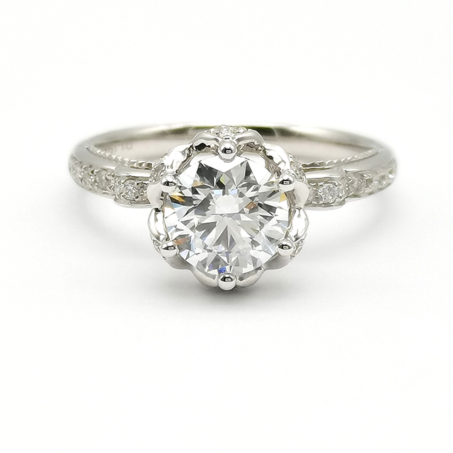 Six Claw Round Diamond Ring