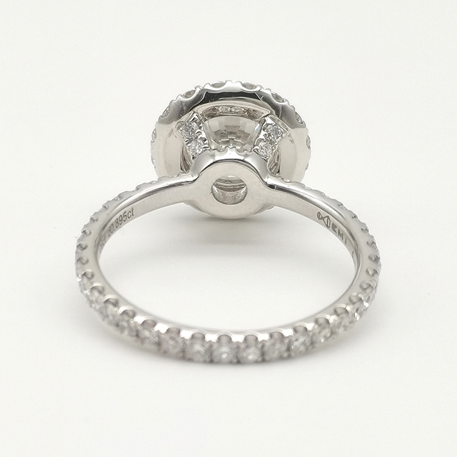 Round Diamond Inlaid Ring