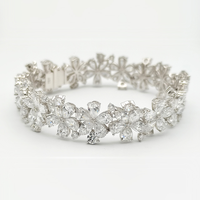 Graf Flower Bracelet-1